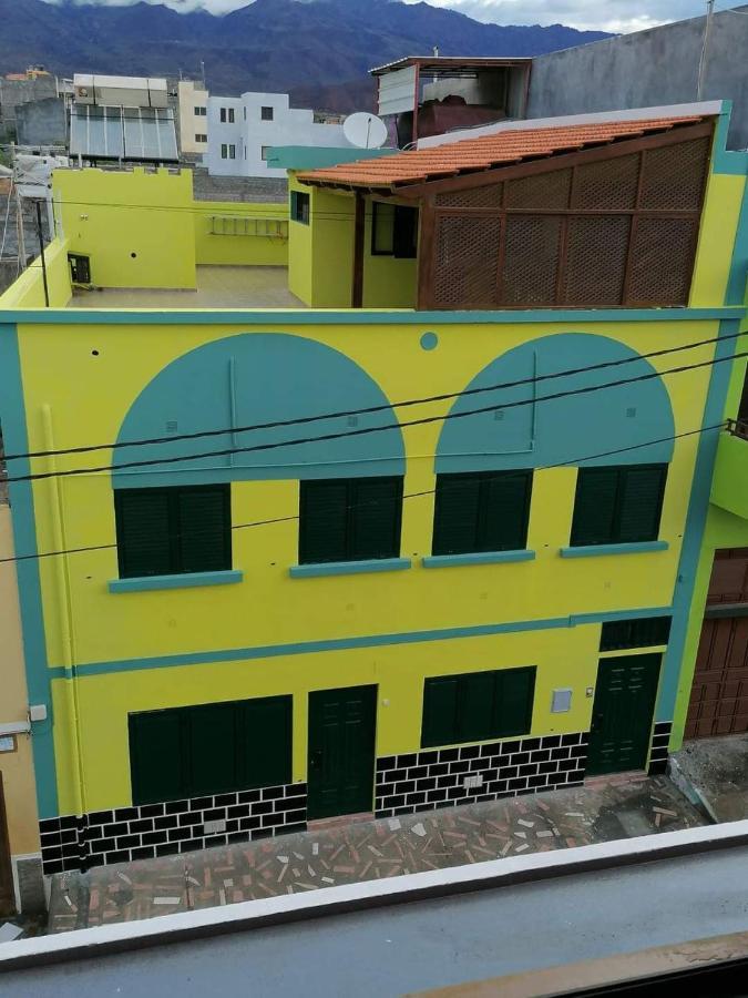 Residencial Chez Flor Apartment Porto Novo  Exterior photo